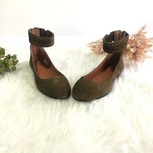 Frye Carson Ankle Strap Ballet Flat